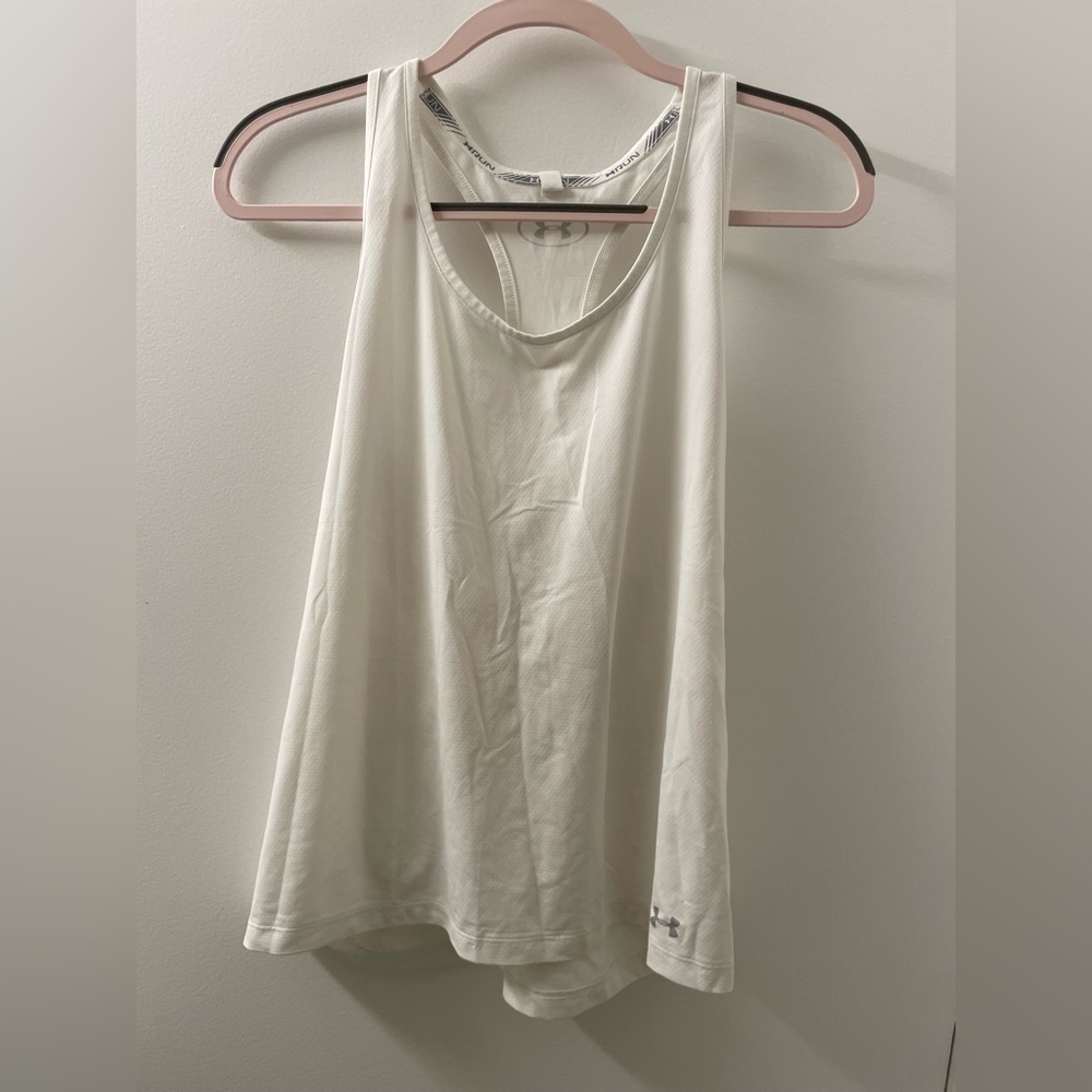 White under Armour razorback workout tank